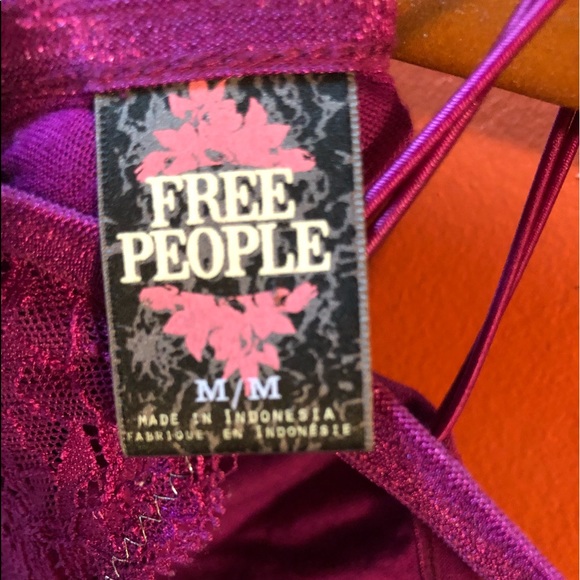 ❤️Free People Purple Cold Shoulder Long Sleeve Top - Picture 4 of 7